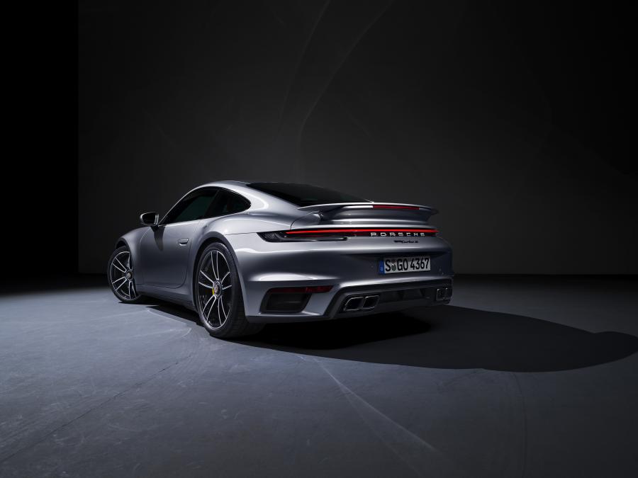  Porsche 911 Turbo S (992) 2020 года  (WW) (фото 32 из 49)